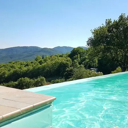 Borgo D'usciano ארצו