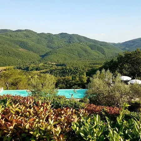 Borgo D'usciano * ארצו